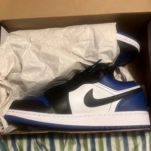 Air Jordan one low GS